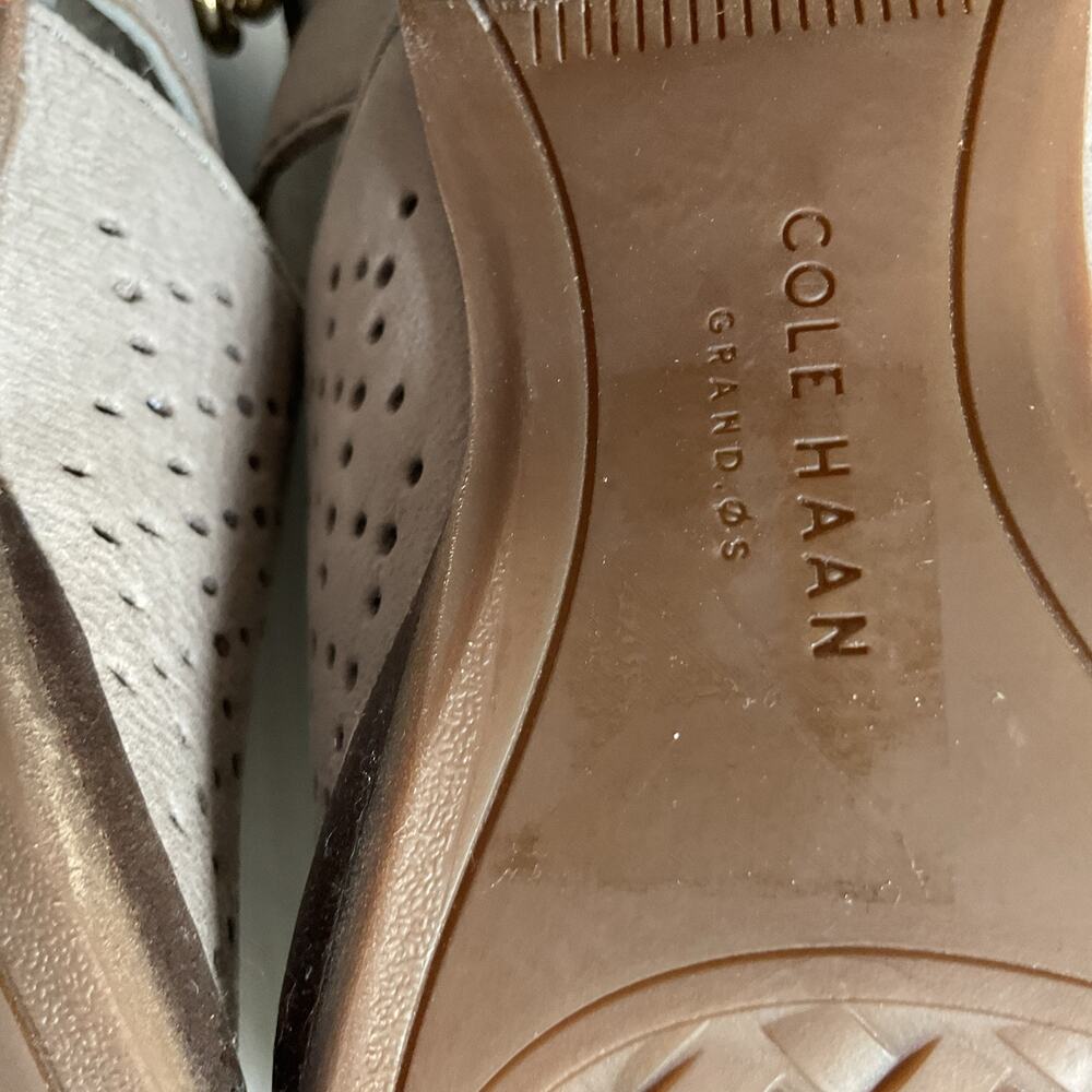 Cole Haan Gray Perforated Peep Toe Booties Heels Women 7.5B Cutout - Picture 7 of 11